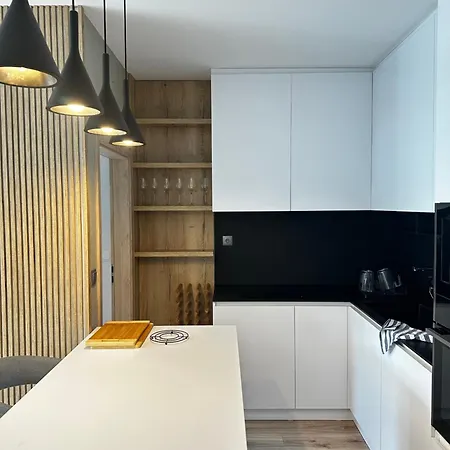 Hi Park Apartment, Free Parking *