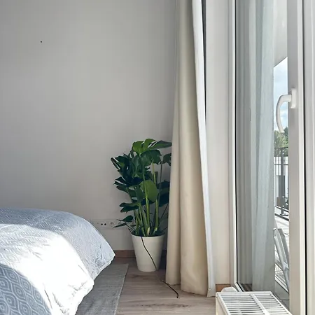 Lejlighed Hi Park Apartment, Free Parking *