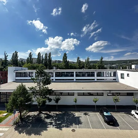 Hi Park Apartment, Free Parking Apartment