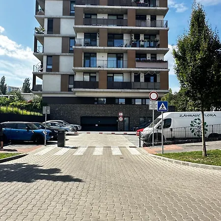 Hi Park Apartment, Free Parking Bratislava